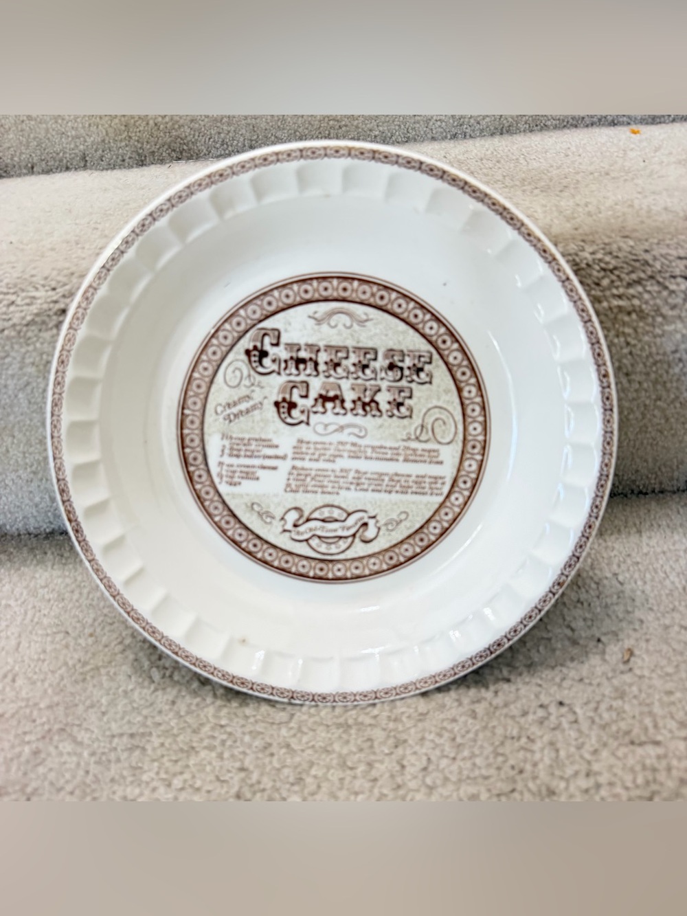 Vintage Royal China Style 'Cheese Cake' Pie Plate - Brown and Cream